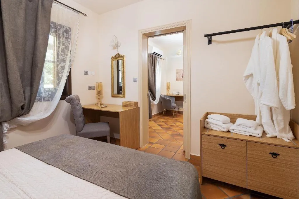 Room, April Medieval Hotel, Rhodes