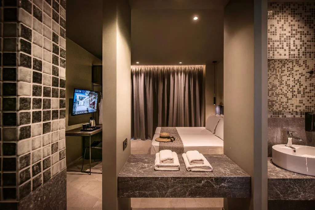 Double or Twin SUPERIOR Room, Petousis Hotel & Suites, Crete