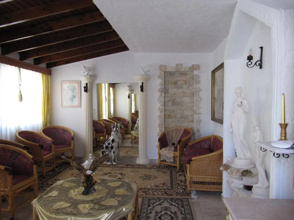 Lobby, Castellino Studios, Rhodes