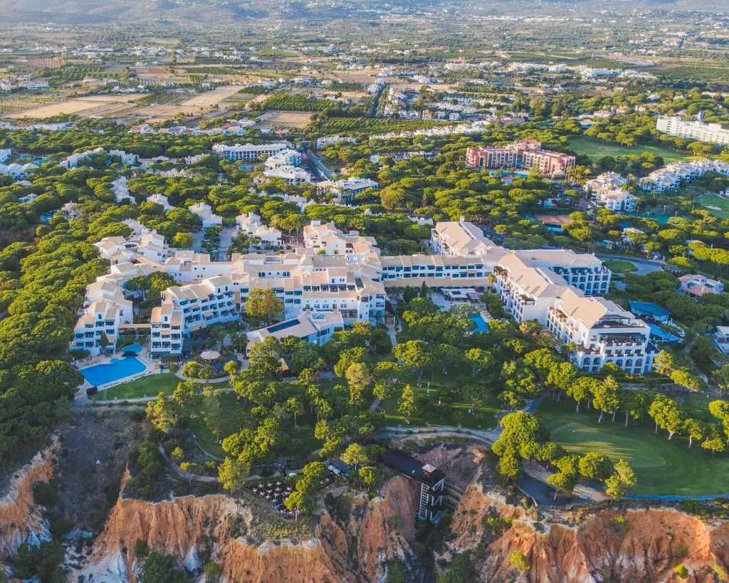 General view, Pine Cliffs Resort, Algarve