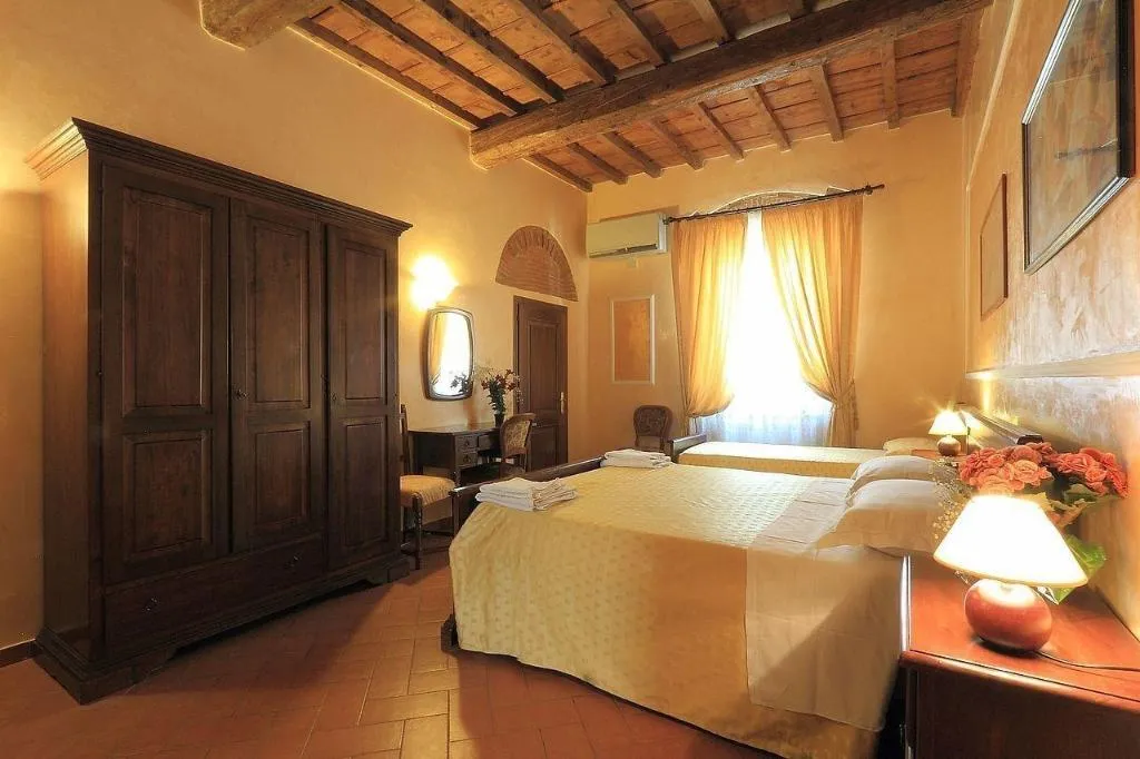 Room, Katti House, Florence