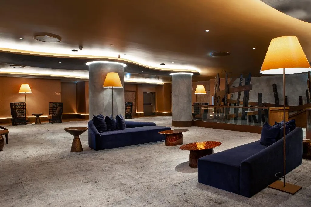 Conferences, Forte de Gaia Autograph Collection, Porto
