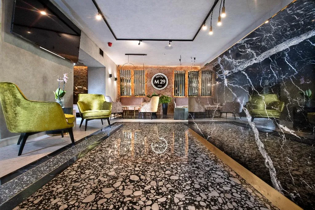 Lobby, M29, Krakow
