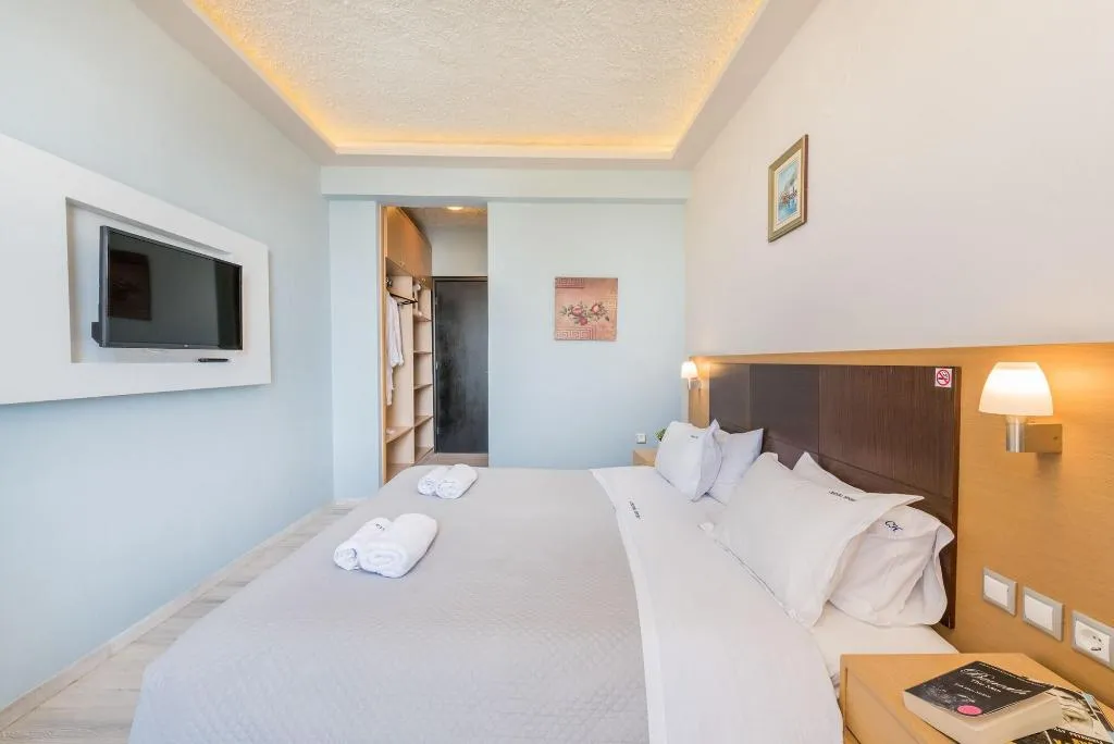 Room, Crystal Beach, Zante