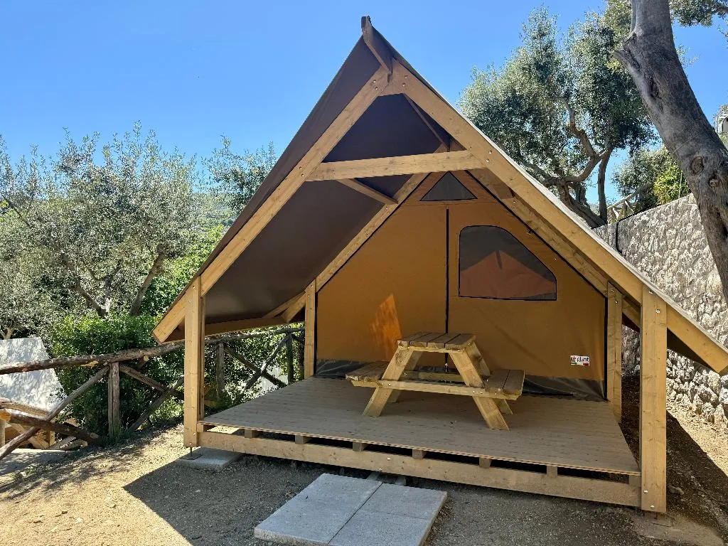 Tent STANDARD Room, Hostel & Glamping Santa Fortunata, Naples