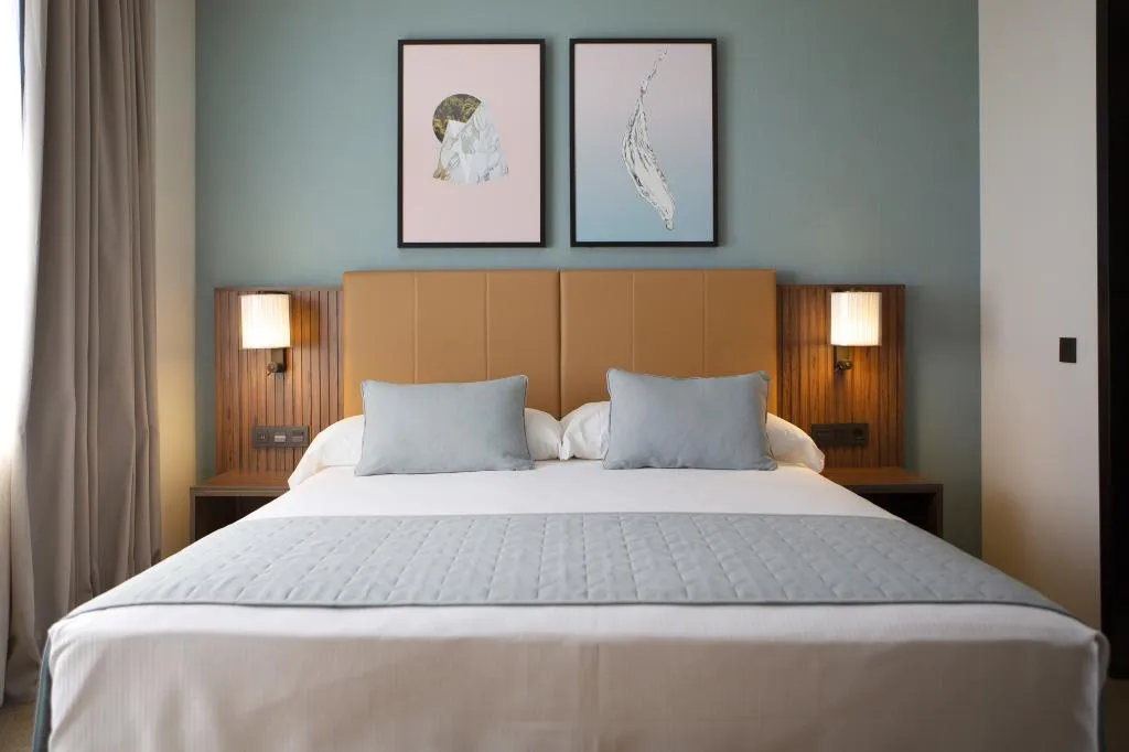 DOUBLE DELUXE Room, Hotel Riu Plaza España, Madrid