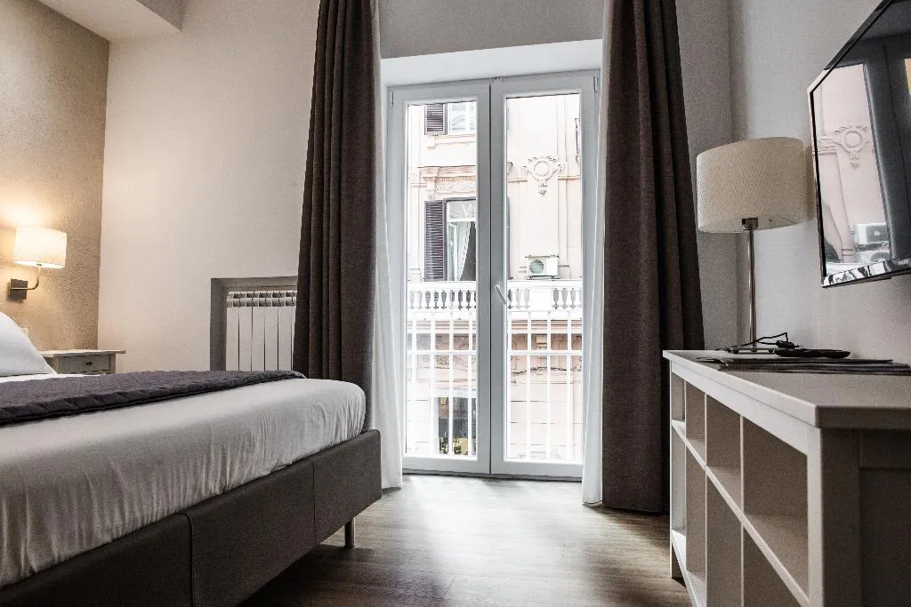 DOUBLE STANDARD Room, Prestige Rooms Chiaia, Naples