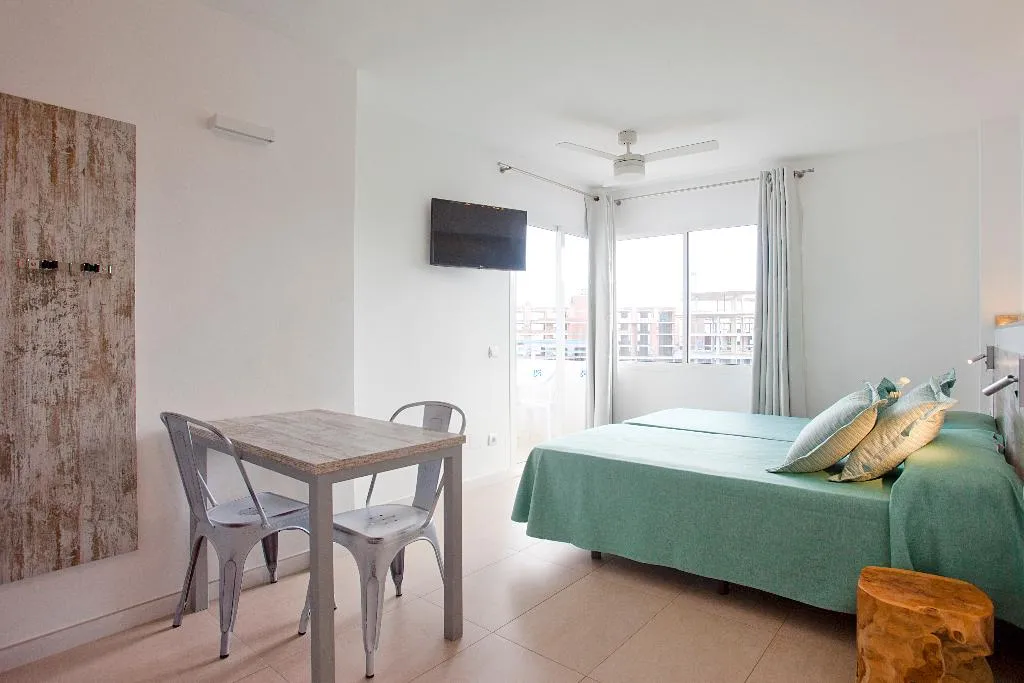 Room, Playa Bella, Ibiza