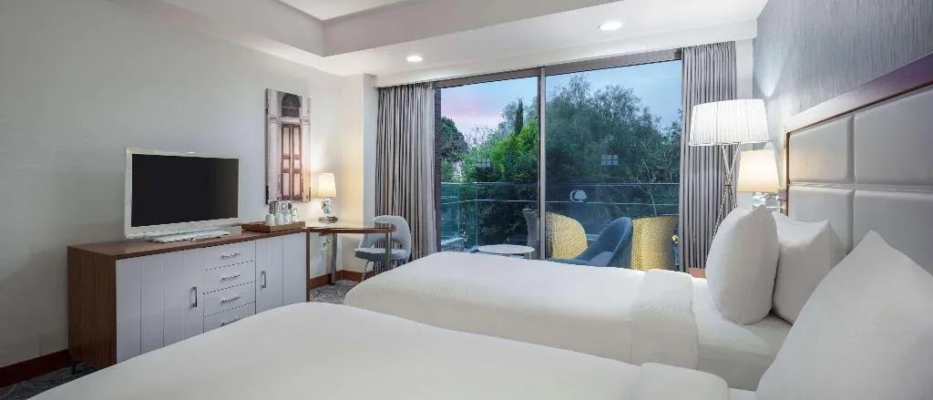TWIN GUEST ROOM Room, DoubleTree by Hilton Kusadasi, Izmir