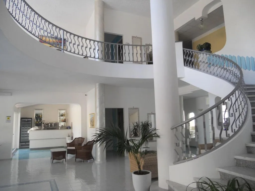 Lobby, Sporting Club America, Naples