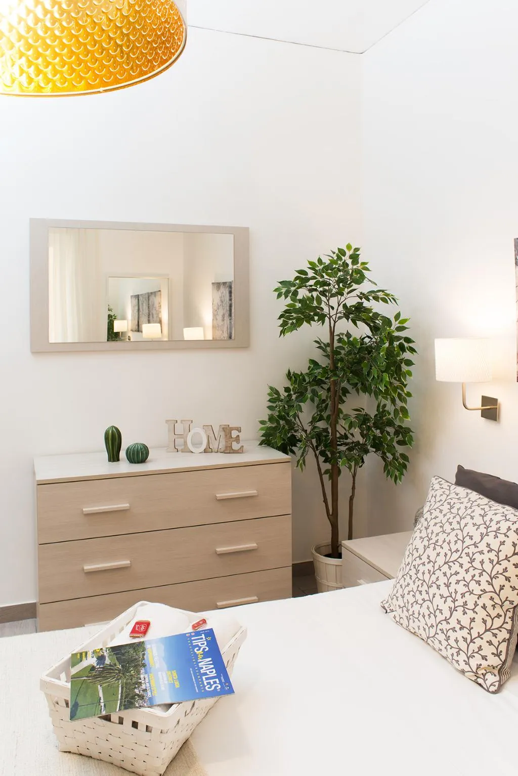 APARTMENT CAPACITY 4 Room, Residenza Flegrea, Naples