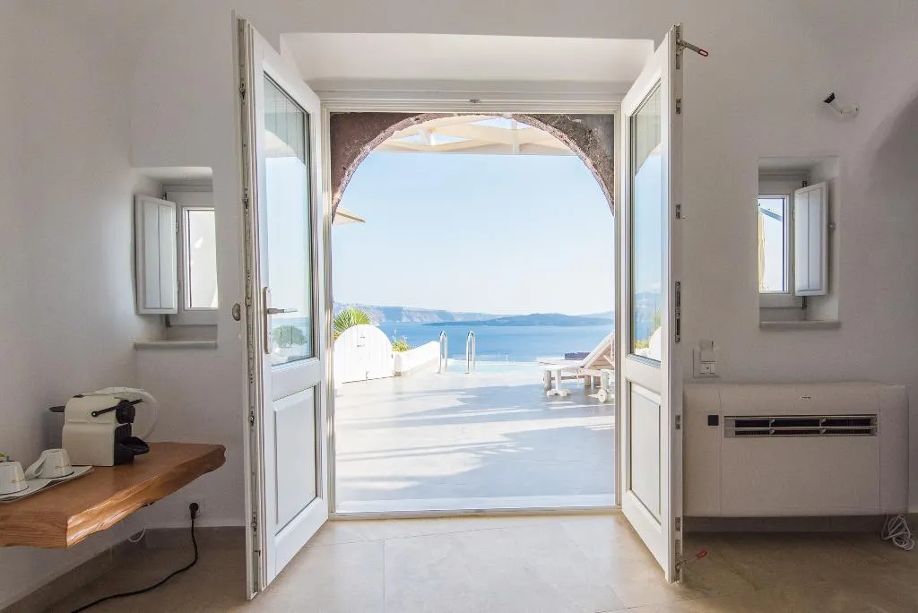 SUITE HONEYMOON Room, Santorini Secret Suites & Spa, Santorini