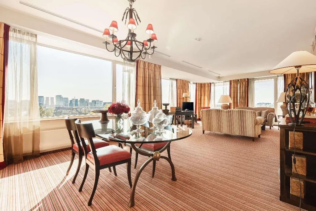 SUITE Presidential Room, Hilton Amsterdam, Amsterdam