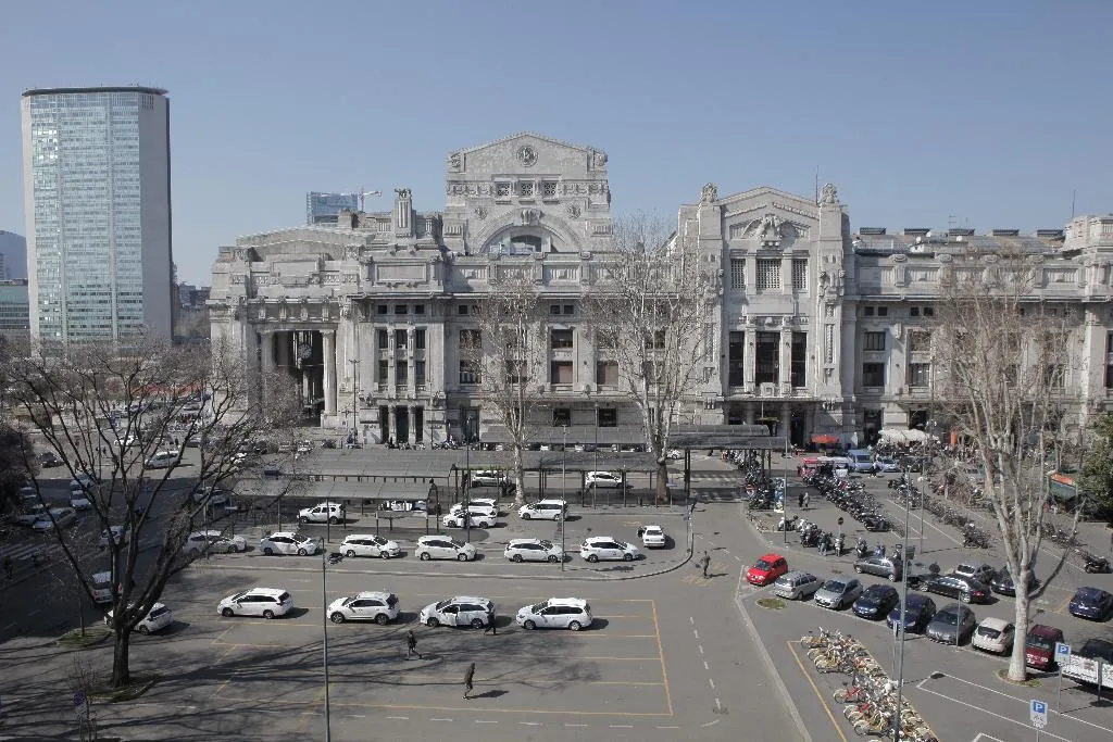 General view, Bristol Hotel, Milan