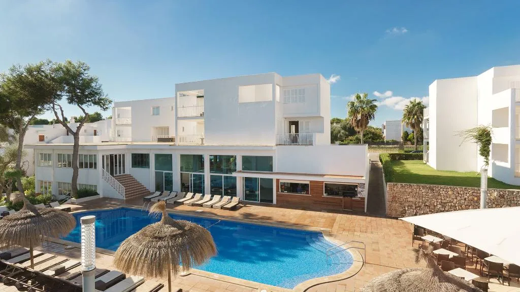 Terrace, MarSenses Ferrera Blanca Family Hotel, Majorca