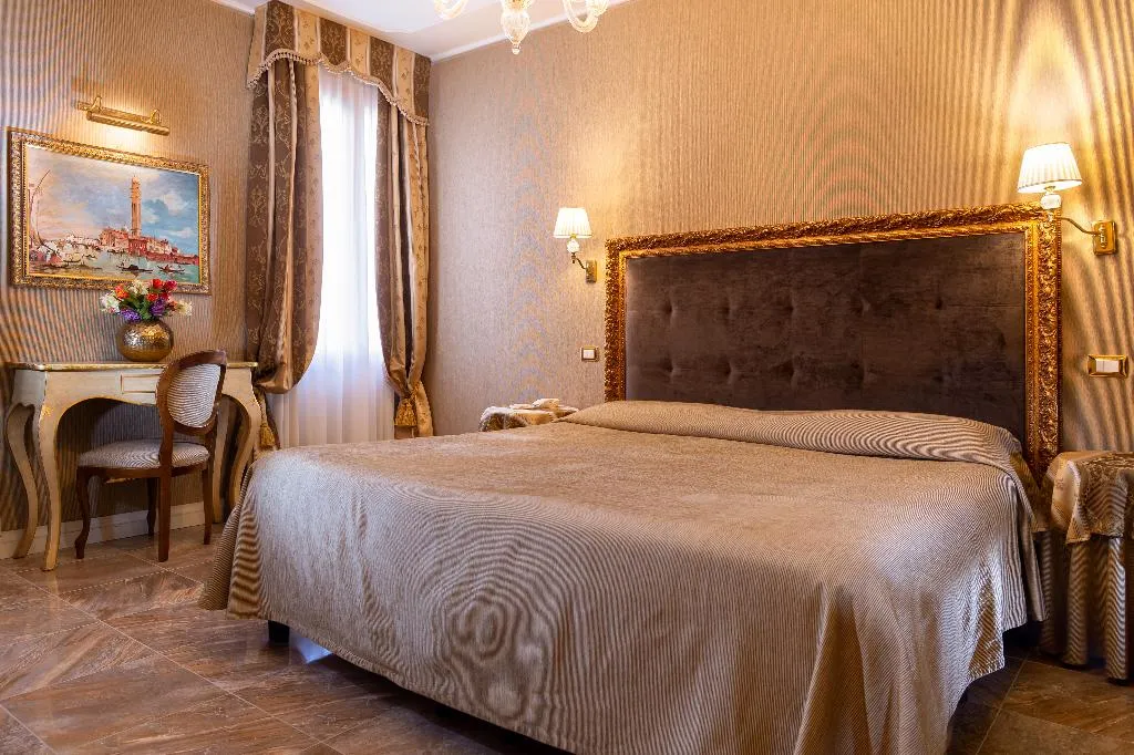 FAMILY ROOM STANDARD Room, Hotel Santa Marina, Venice