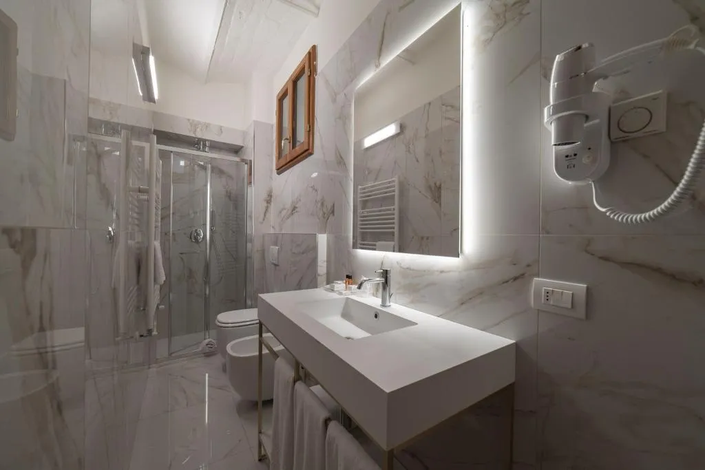 DOUBLE STANDARD Room, Palazzo San Niccolo, Florence