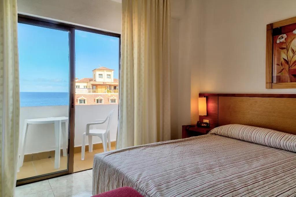 Room, Marquesa, Tenerife
