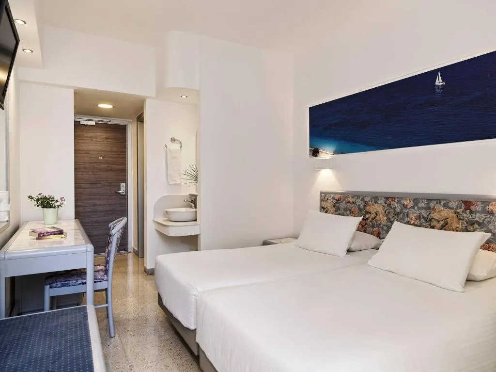 TWIN CLUB WITH VIEWS Room, Esperia, Rhodes