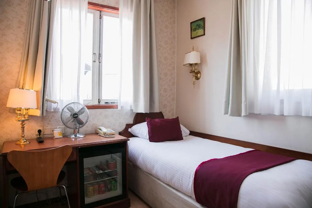 SINGLE WITH SHARED BATHROOM Room, Atlanta, Amsterdam