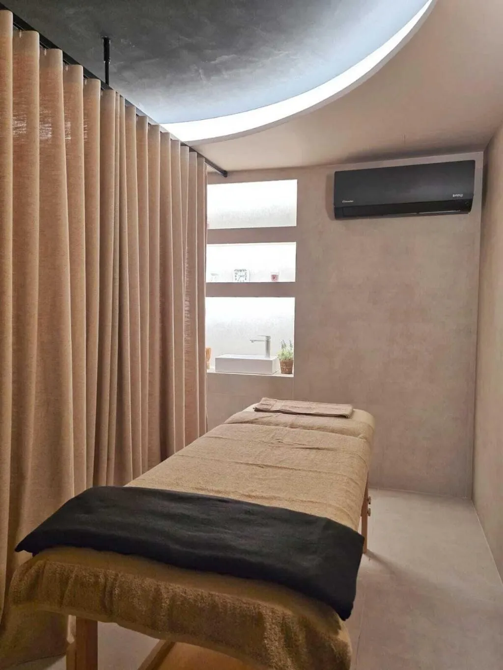 Sports and Entertainment, Medley Conceptual Living & Spa, Athens