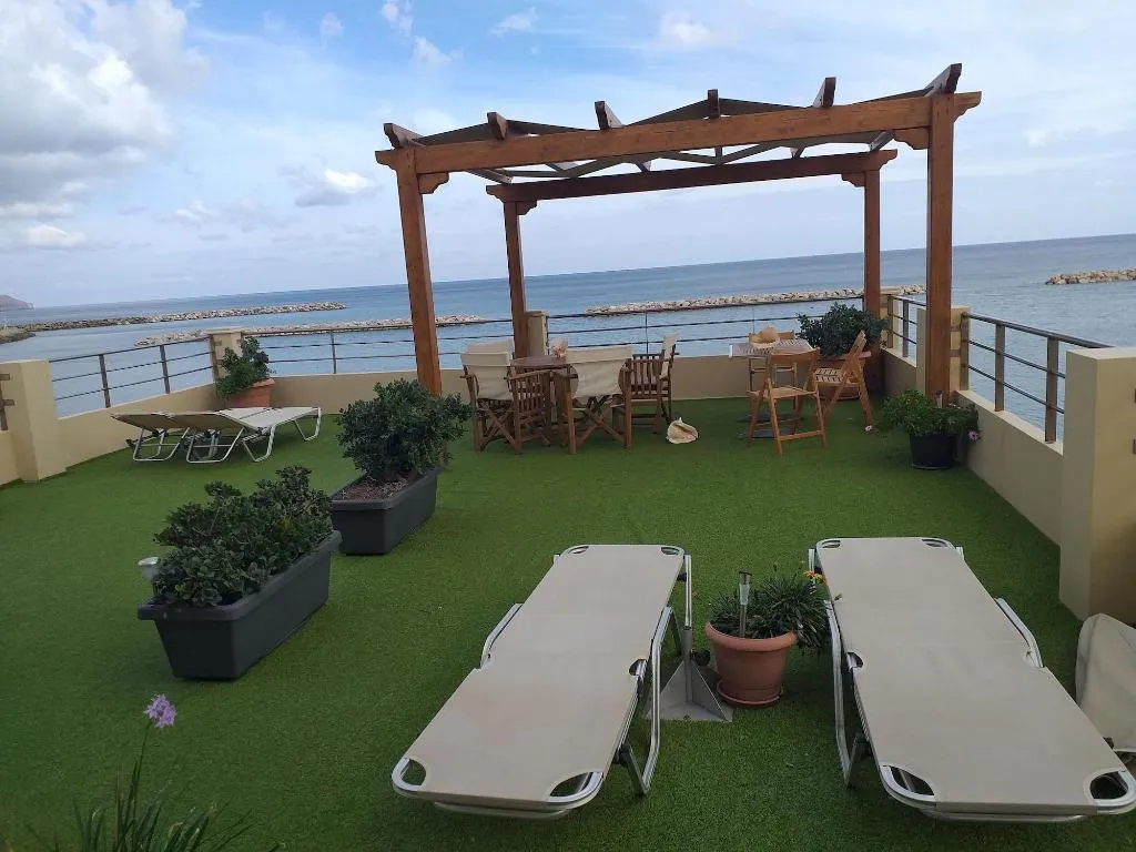 Terrace, Xristina's Apartments, Crete