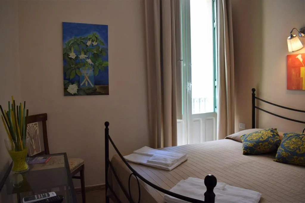 Room, Gilda Rooms & Breakfast, Catania