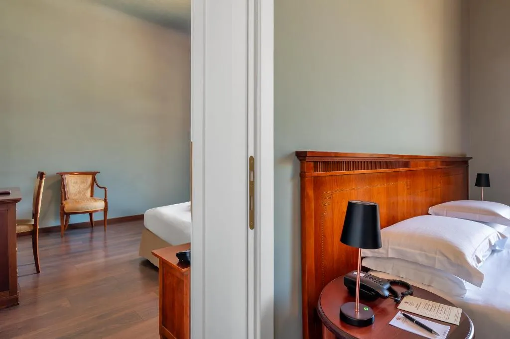 Double or Twin DELUXE WITH BALCONY Room, Excelsior Palace, Taormina