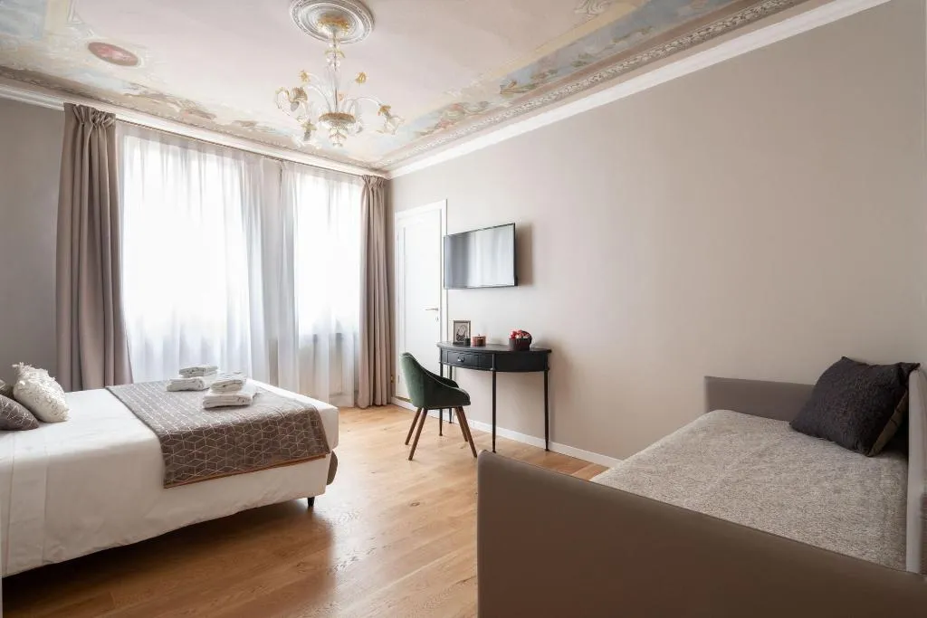 Room, Hotel Herion, Venice