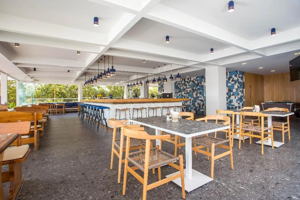 Bar, Orion, Rhodes