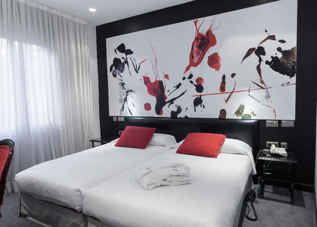 DOUBLE STANDARD Room, Inhala Hotel Garden, Madrid