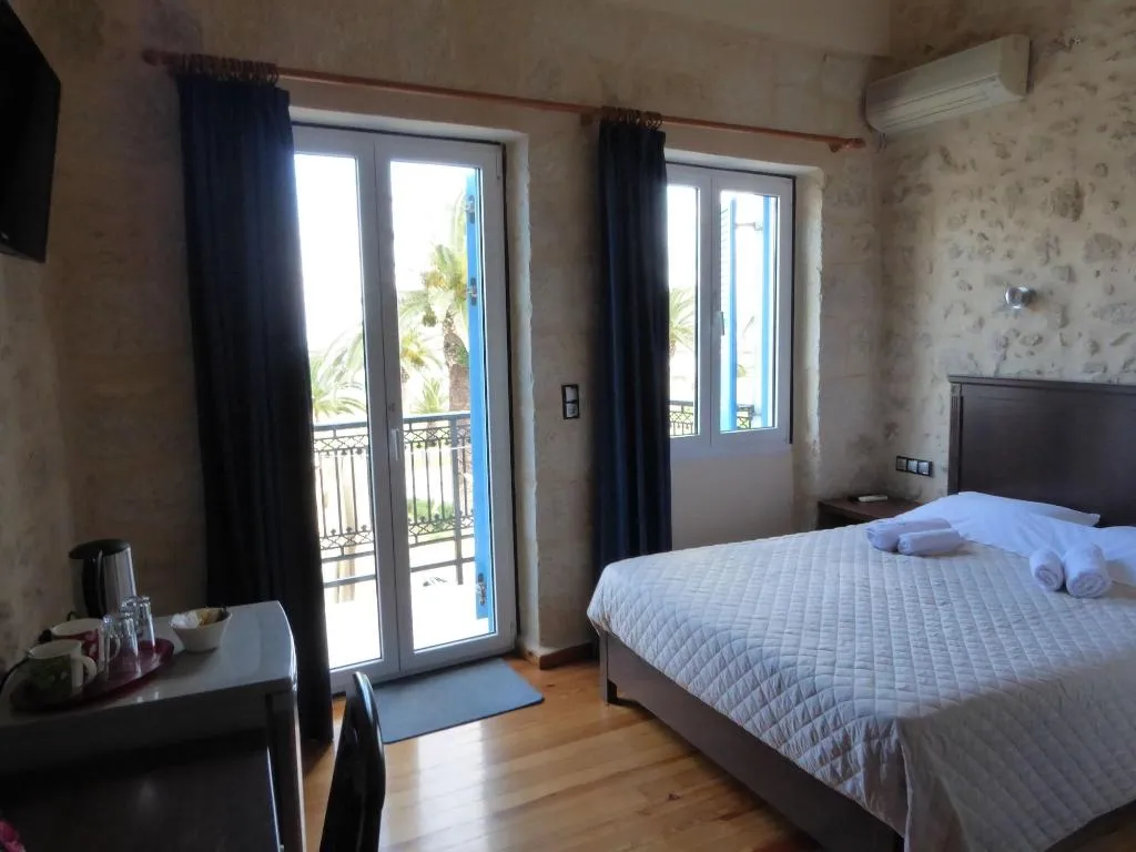 Room, Rent Rooms The Seafront, Crete