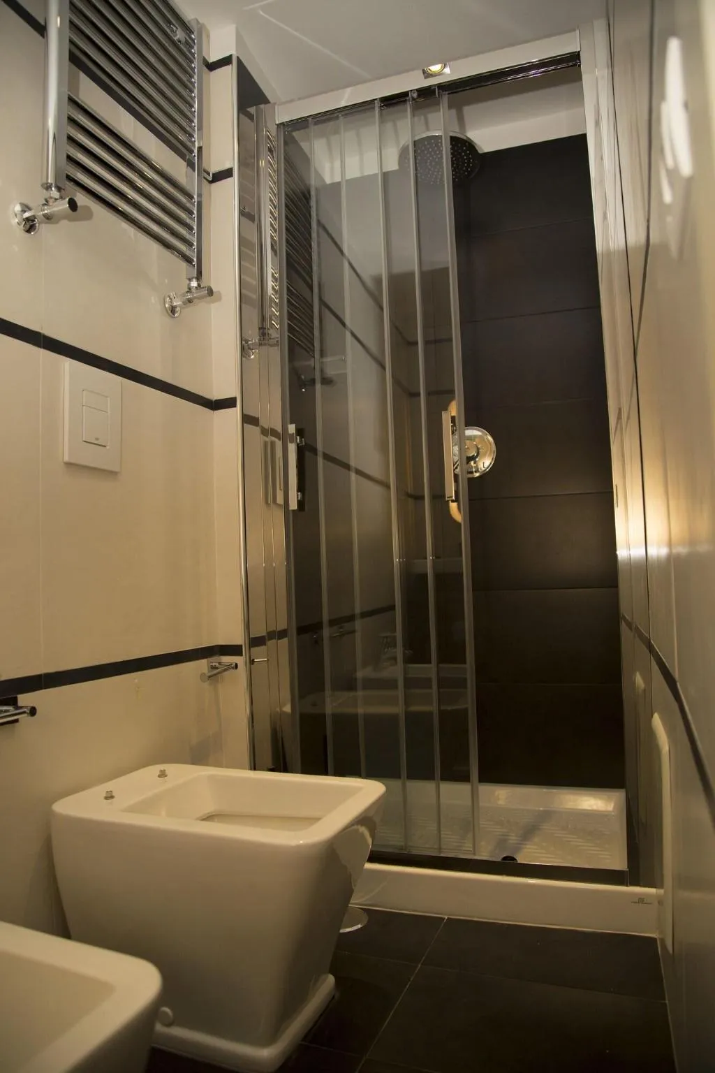 SUITE QUEEN SIZE BED Room, Santa Chiara Boutique Hotel, Naples