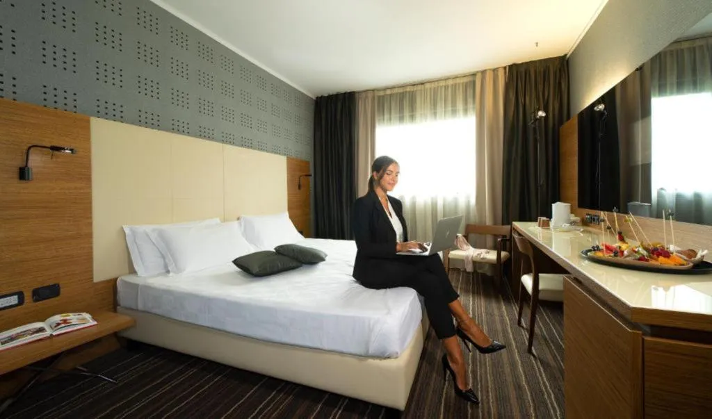 TRIPLE SUPERIOR WITH TERRACE Room, D120, Milan