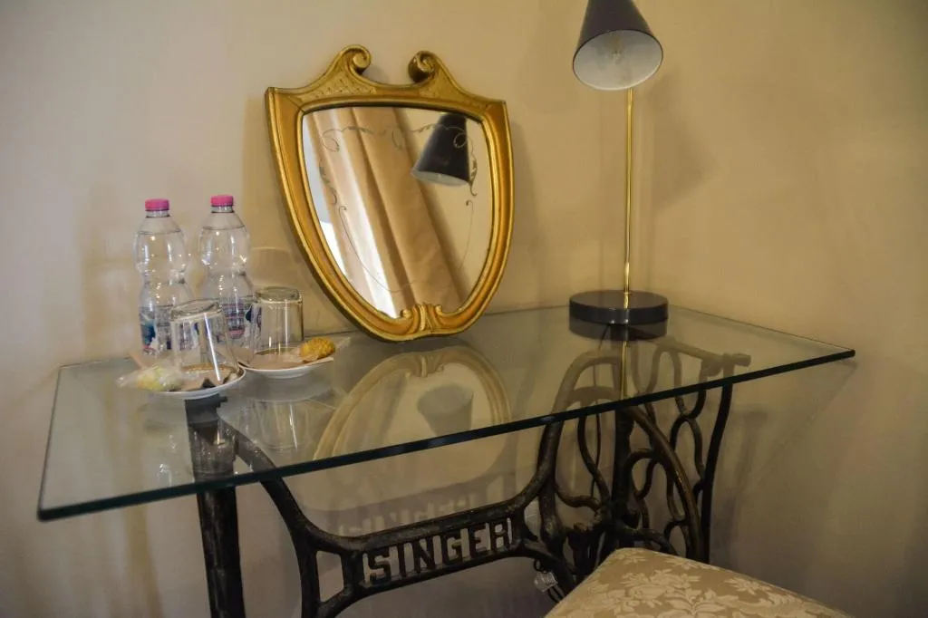 Room, ZIOLì, Catania