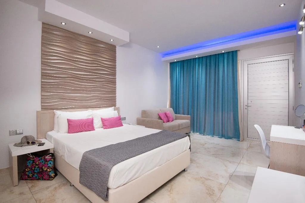Double or Twin LUXURY Room, Loutsiana Hotel & Apartments, Cyprus