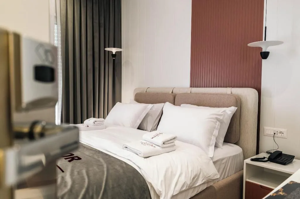 Room, Ambasador Hotel, Durres