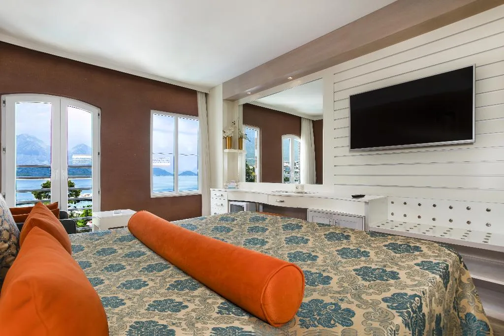 DOUBLE SIDE SEA VIEW Room, Orange County Kemer, Antalya