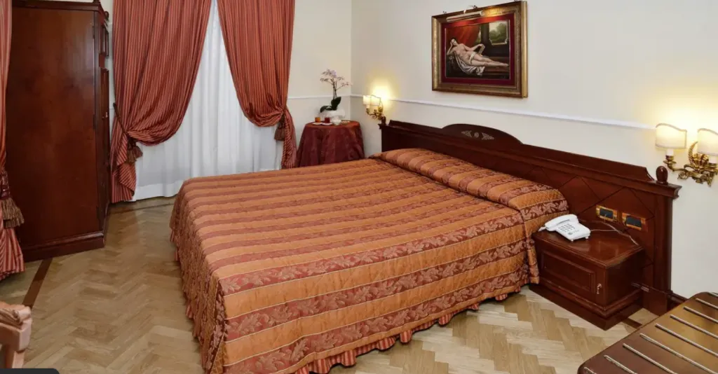 SUITE STANDARD Room, Palladium Palace, Rome