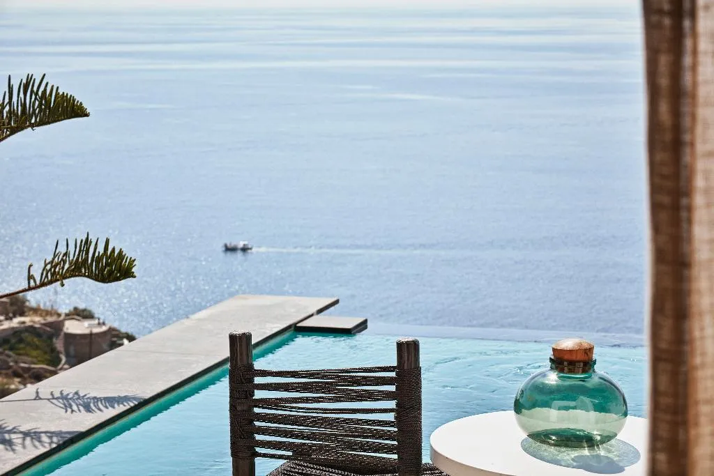 SUITE GRAND Room, Myconian Utopia Relais & Chateaux, Mykonos