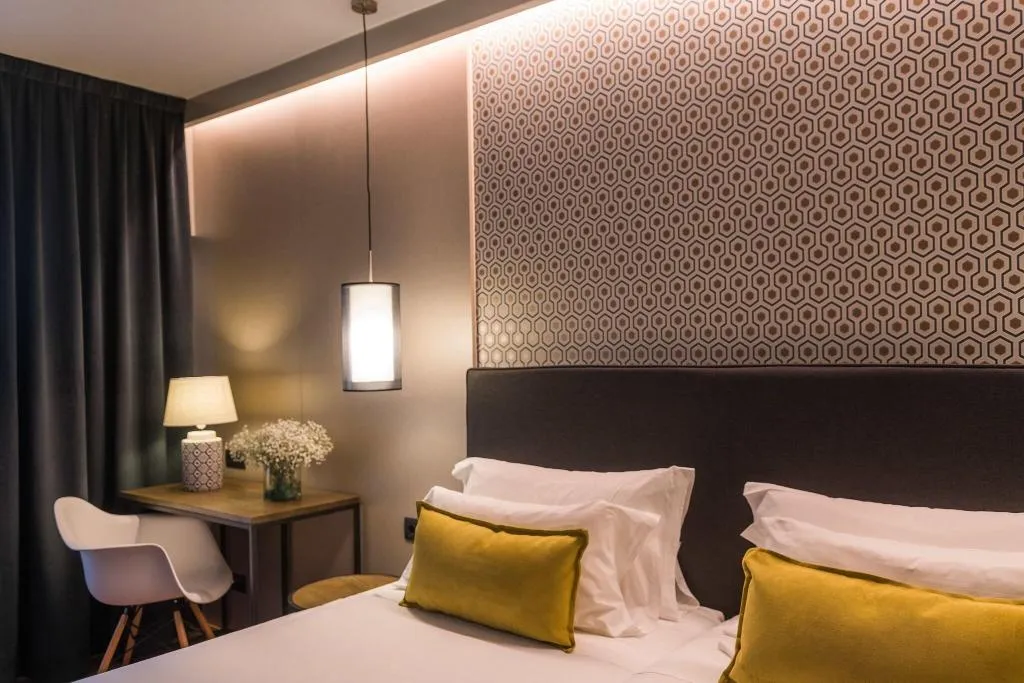 Room, Up Rooms Vic, Costa Brava