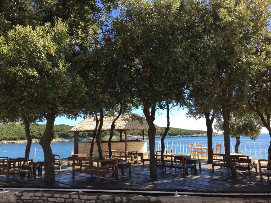 Bar, Duga Uvala, Istria