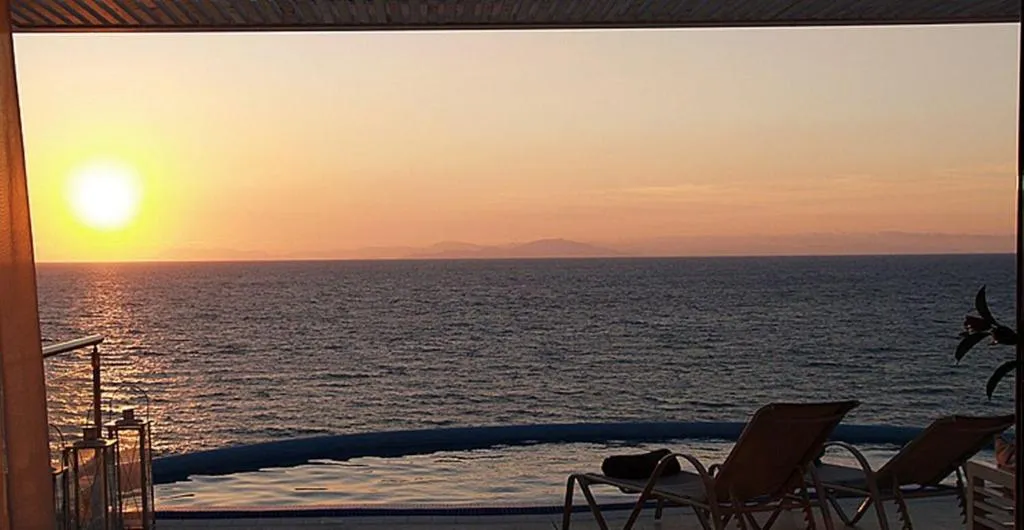 Room, Mare Dei Suites Hotel, Santorini