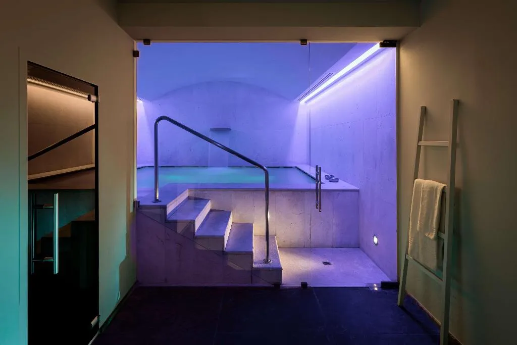 Sports and Entertainment, Hotel Cristoforo Colombo – Preferred Hotels & Res, Milan