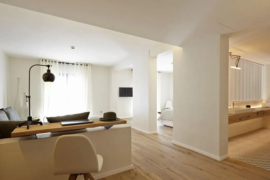 Room, Hotel Mas Lazuli, Costa Brava