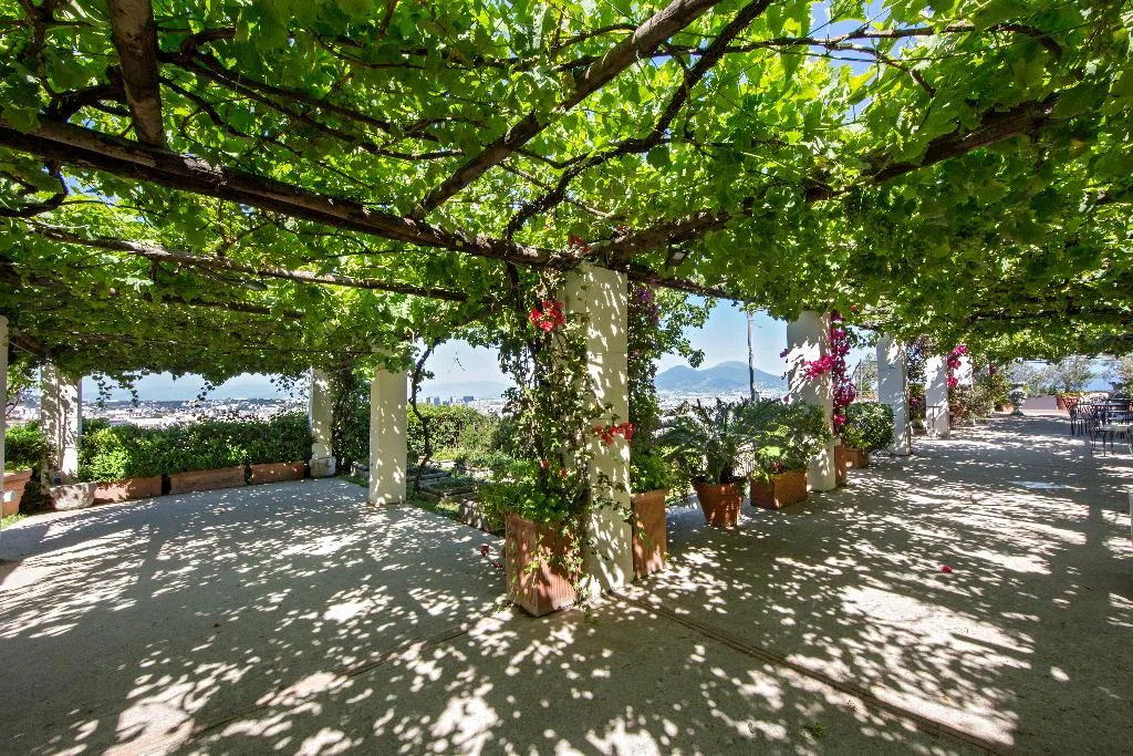 Terrace, San Francesco Al Monte, Naples