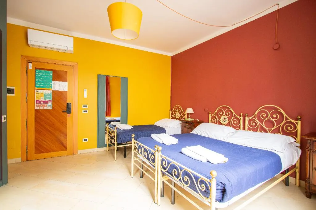 TRIPLE STANDARD Room, Ostello Bello Firenze, Florence