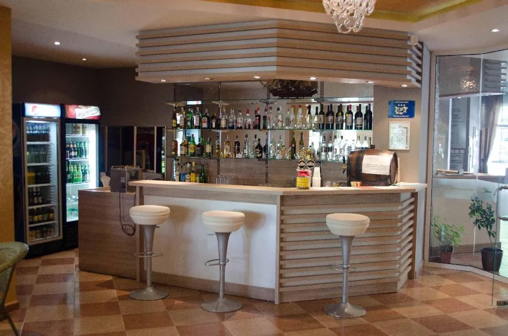 Bar, Flagman, Bourgas