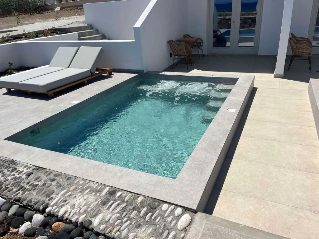 DOUBLE DELUXE POOL VIEW Room, Moonlight Hotel, Santorini