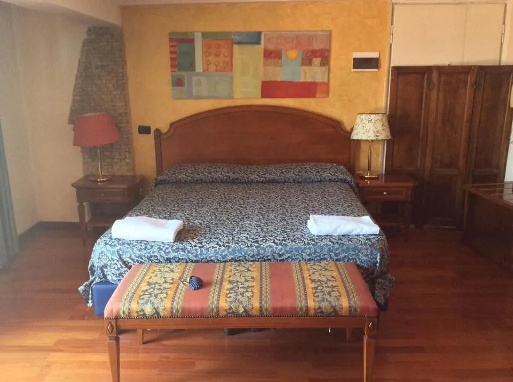 SINGLE STANDARD Room, Rimini Hotel, Rome